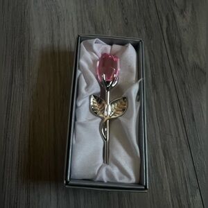 Beautiful Metal Crystal Rose Flower